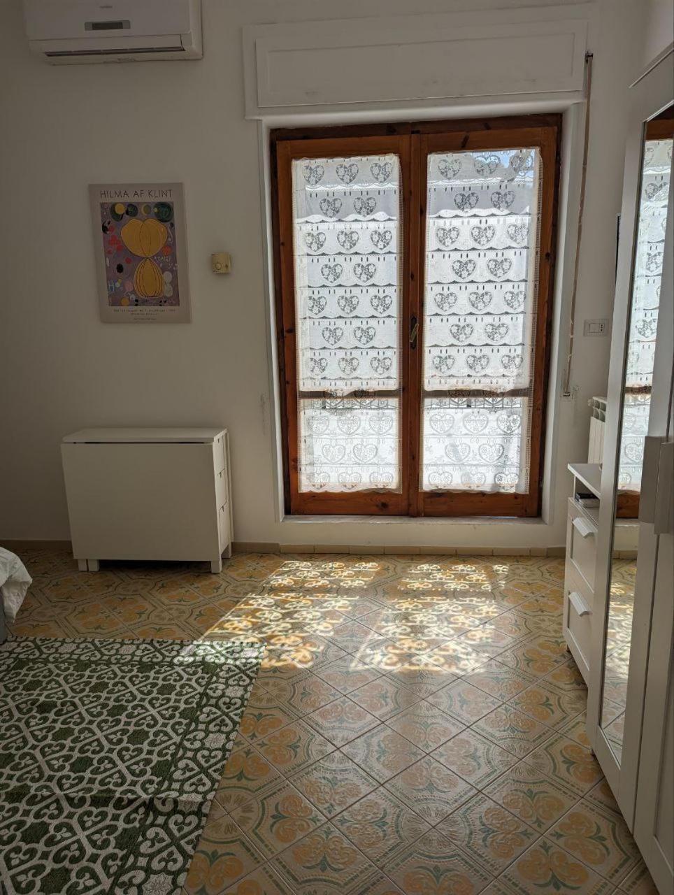 Piccolo Appartamento Con Grande Terrazzo Panoramico Maiori Exterior photo