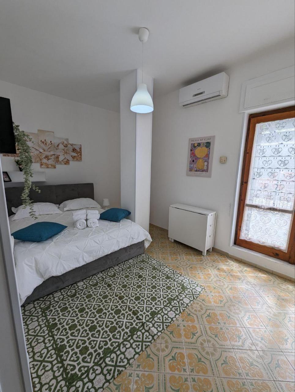 Piccolo Appartamento Con Grande Terrazzo Panoramico Maiori Exterior photo